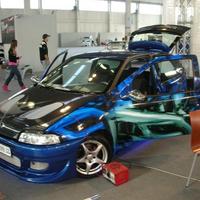 Decorazione macchina tuning